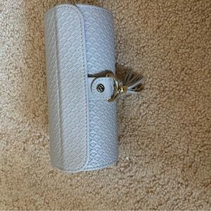 White Textured Leather travel jewelry Case with Tassel